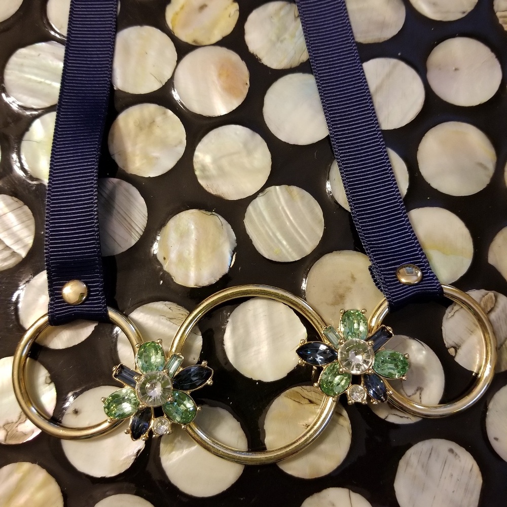 Necklace - Picture 3 of 3